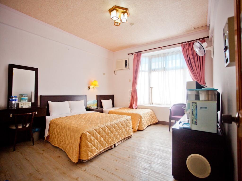 Young Motel Taitung Ngoại thất bức ảnh